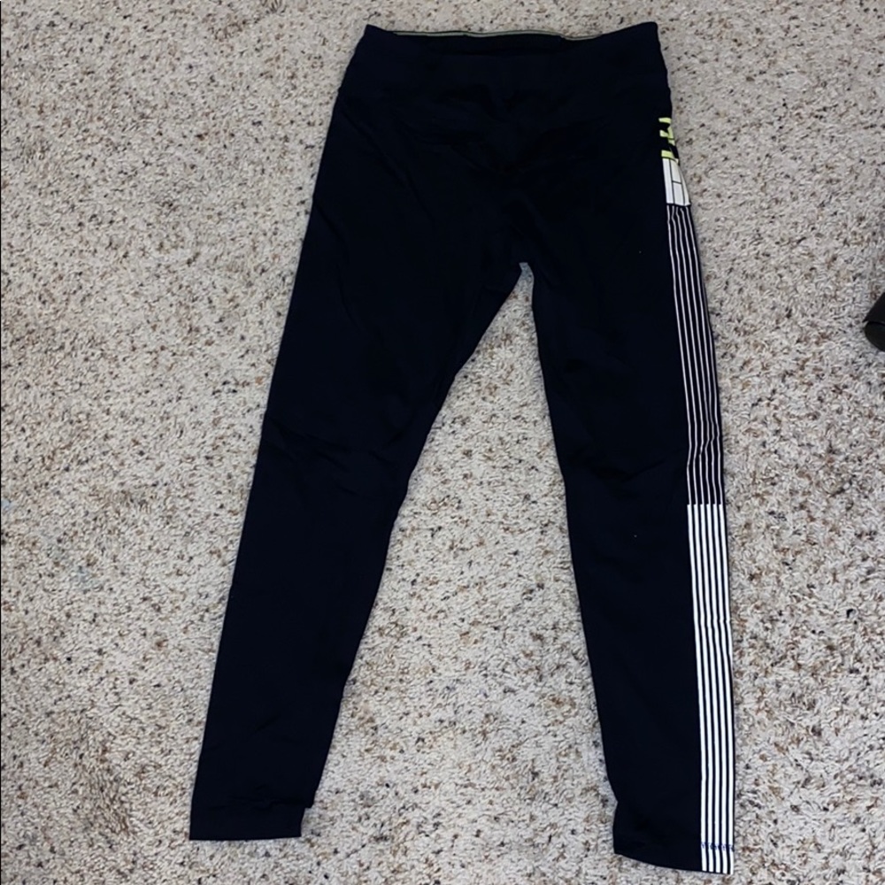 Tommy Hilfiger Cropped Leggings